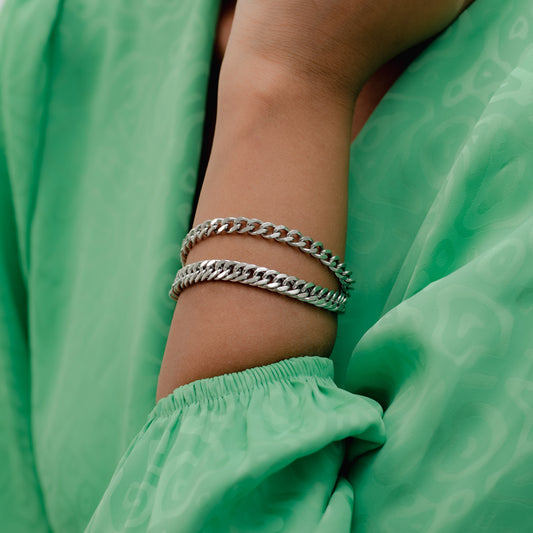 Curb Bracelet in sliver