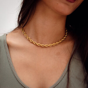 Rope necklace in Gold