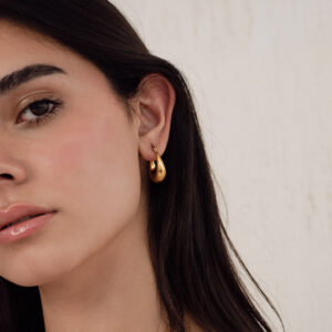 Chana earrings in gold