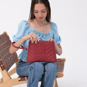 Velvet Clutch in burgundy